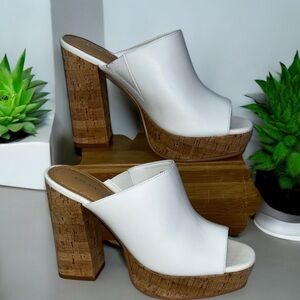 Women's White Leather Wedge Sandals (S2)